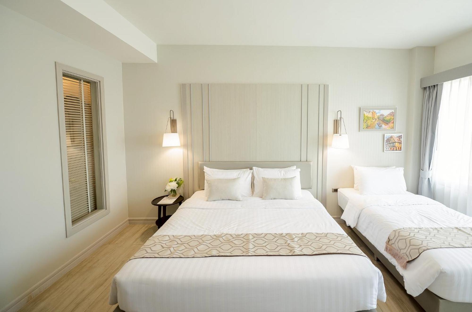 The Navy House Hotel Sattahip Exterior photo